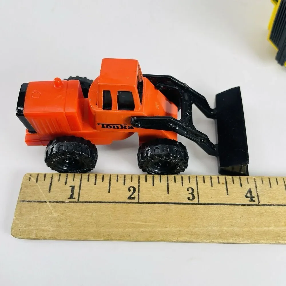 Lot of 3 Vtg Tonka Construction Vehicles 1992 Yellow Dump Trucks & Orange Load